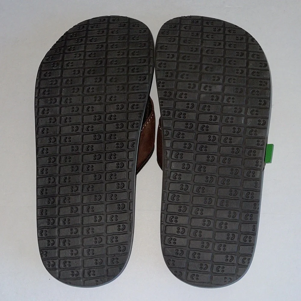 Sanuk Beer Cozy Brown Leather Upper Strap Flip Flops